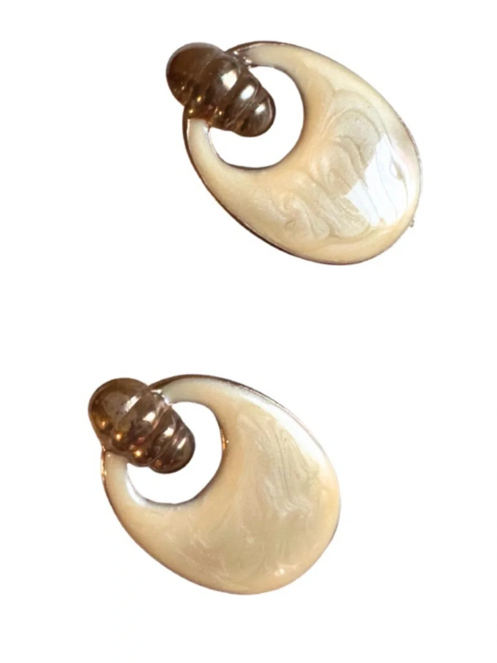 Vintage Cream Color Enamel Earrings